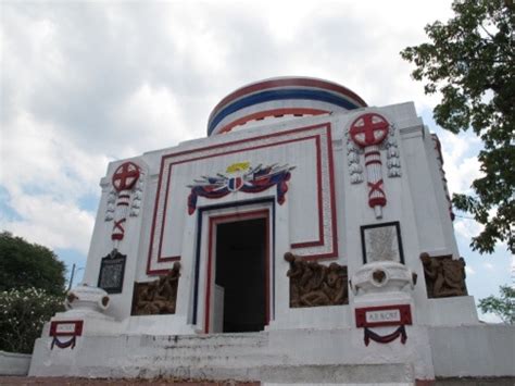 A Nearly Forgotten “Panchong” in North Cemetery.